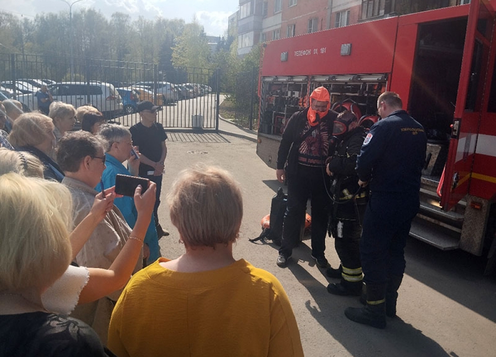 Огнеборцы рассказали жителям, что такое пожар на самом деле