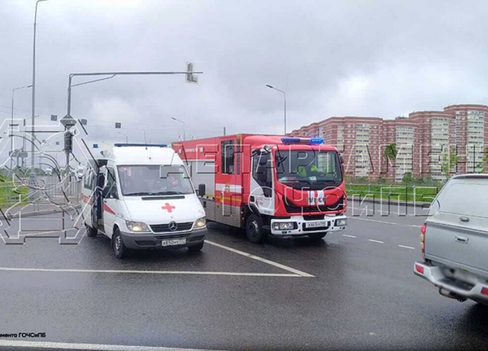 Оказали помощь пожилому мужчине