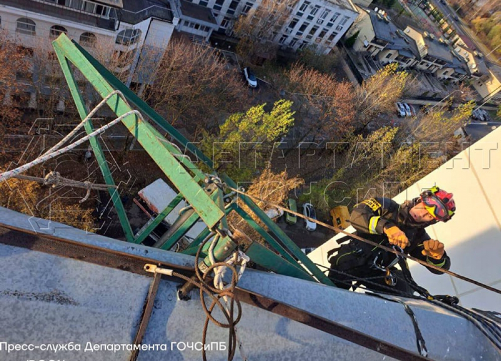 Ликвидировали последствия происшествия в Обручевском районе