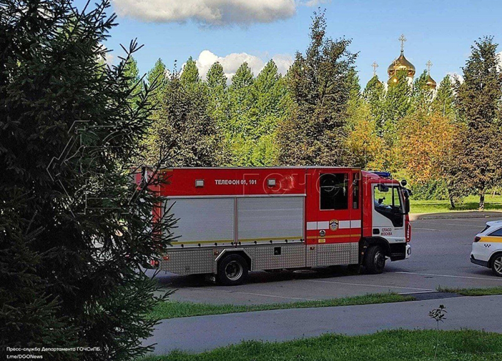 Оказали помощь женщине в ЮЗАО