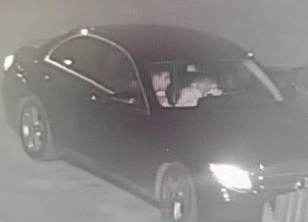 Столичные полицейские задержали подозреваемых в разбойном нападении и вымогательстве в...