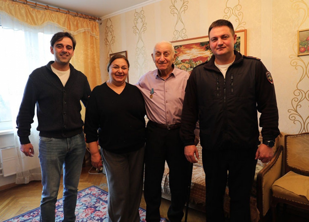 В преддверии Дня сотрудников внутренних дел полковник полиции Сергей Сорокин...