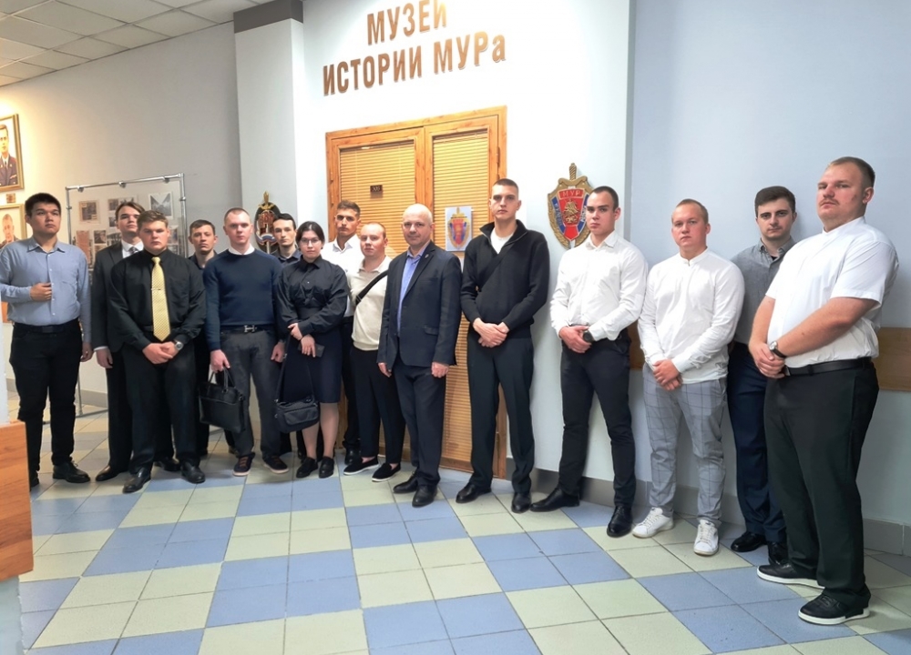 Молодые сотрудники УВД по ЮЗАО столицы посетили музей истории МУРа