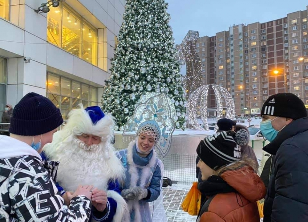 С наступающим Новым годом!