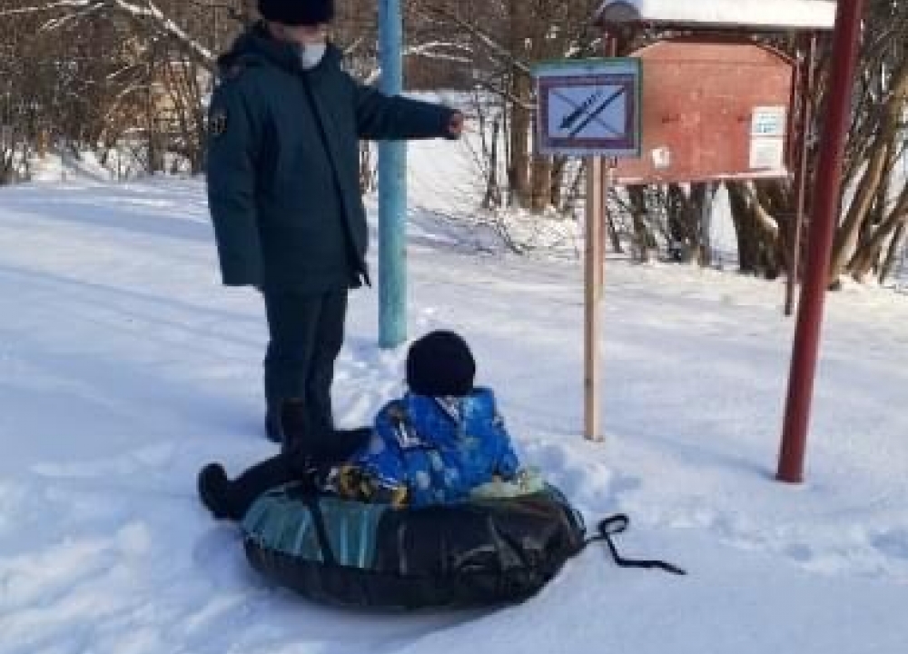 Безопасность людей на водных объектах в зимний период 